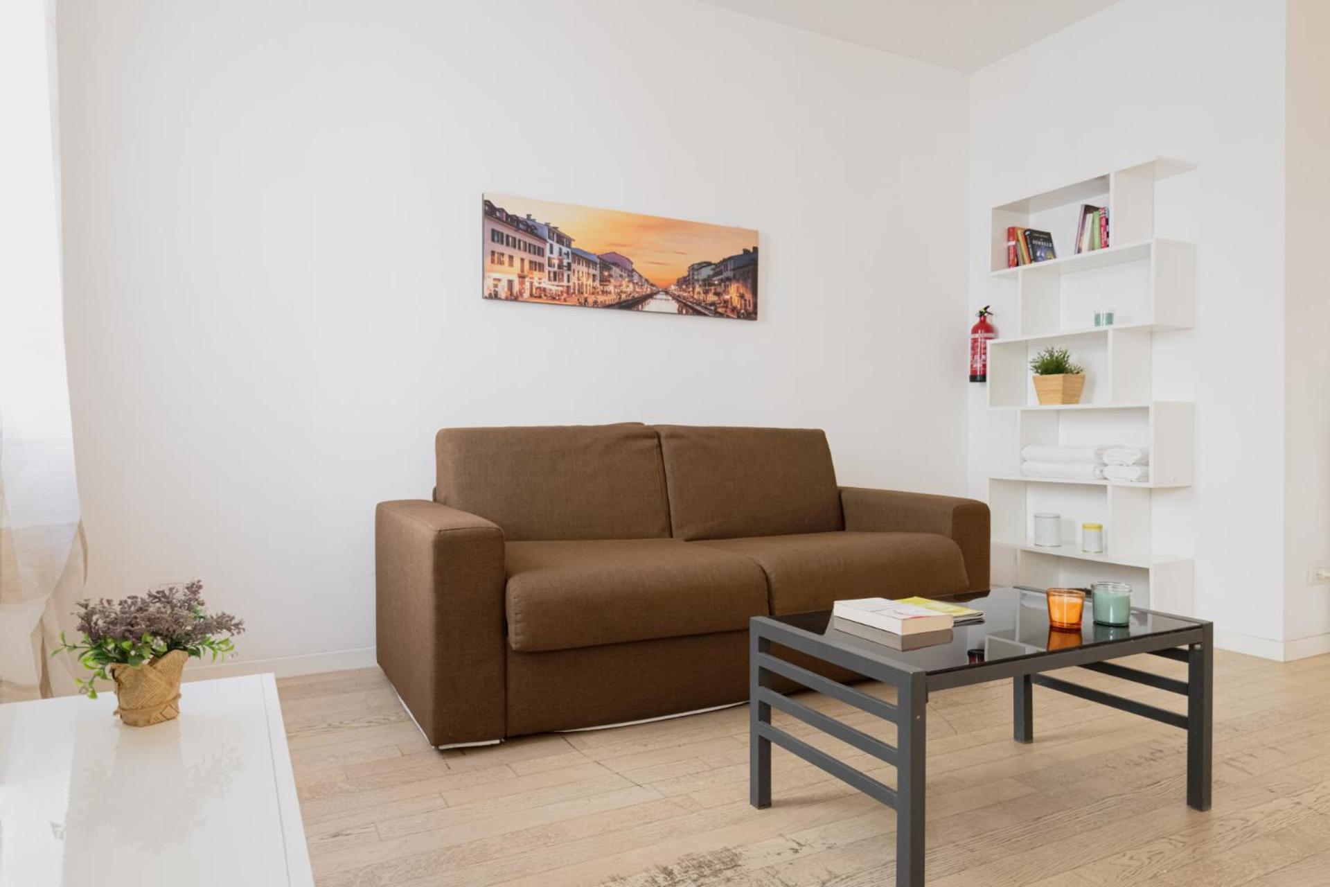 Easylife - Stile E Comfort Sui Navigli Mailand